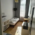 بيت شباب U Szermierzy *