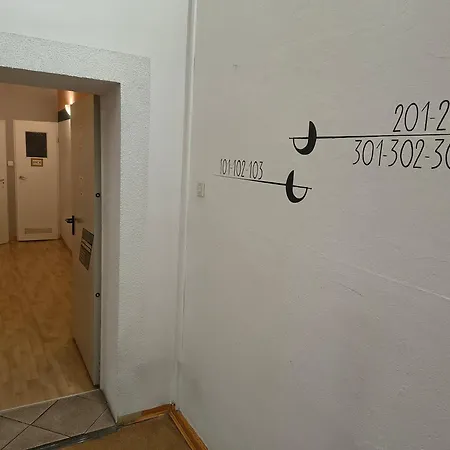 بيت شباب U Szermierzy فروتسواف